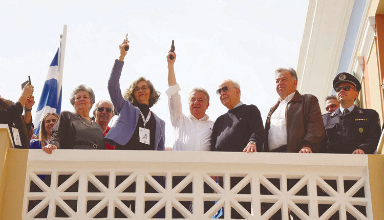 Ο περιφερειάρχης, ο δήμαρχος Ηρακλείου και η πρόεδρος του ΣΕΓΑΣ δίνουν την εκκίνηση του Run Greece