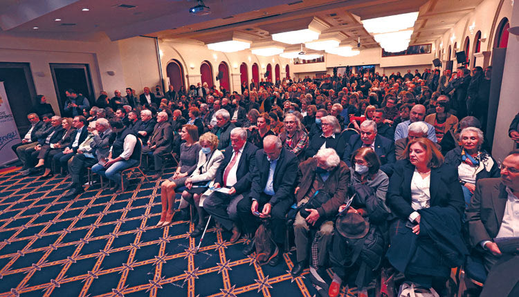 ΠΑΡΟΥΣΙΑΣΕ ΤΗΝ ΥΠΟΨΗΦΙΟΤΗΤΑ ΤΟΥ ΓΙΑ ΤΟN ΔΗΜΟ Εντυπωσιακή «πρώτη» για τον Αλέξη Καλοκαιρινό