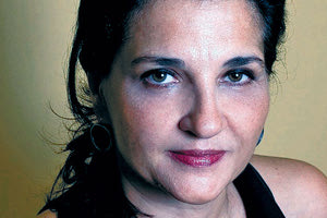 Ο ΣΥΡΙΖΑ ανακοίνωσε ότι η Ιωάννα Κοντούλη θα είναι υποψήφια στο ψηφοδέλτιο Βόρειου Τομέα της Αθήνας με τον ΣΥΡΙΖΑ, όμως η ίδια το διαψεύδει.