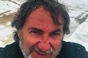 ! Φωτογραφία στο χιονισμένο τοπίο ανάρτησε και ο Λουδοβίκος των Ανωγείων. Στη λεζάντα μάλιστα επισήμανε: «Ανώγεια, τώρα, 11 του μηνός Απριλίου!».