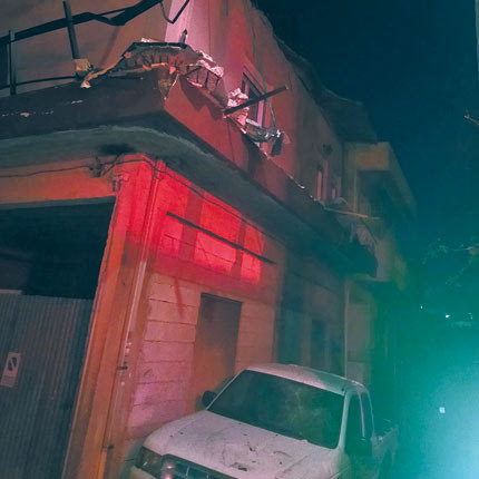 Από τύχη δεν είχαμε θύματα μετά την πτώση του μπαλκονιού 