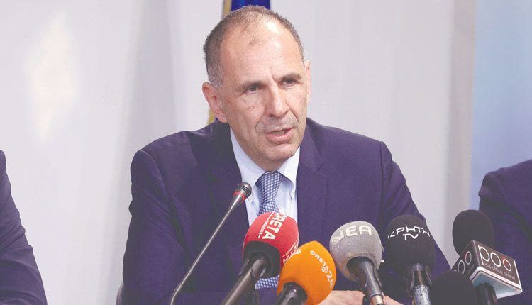 Απαντήσεις για το θέμα Τζανερίκου αλλά και για τα Τέμπη έδωσε από το Ηράκλειο ο υπουργός Επικρατείας κ. Γιώργος Γεραπετρίτης 