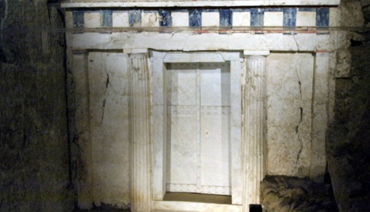 Ο τάφος του Φίλιππου Β’. Ο μεγαλύτερος και ασύλητος Μακεδονικός τάφος με τα συγκλονιστικά αρχαιολογικά ευρήματα, που χαρακτηρίστηκε μια από τις σημαντικότερες αρχαιολογικές ανακαλύψεις του αιώνα.