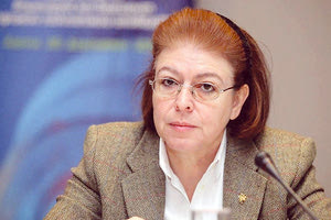 Η σπουδή του υπουργείου Πολιτισμού να ανακοινώσει βράδυ Μεγάλης Πέμπτης τις διοικήσεις των πέντε μεγαλύτερων μουσείων της χώρας, που παρά τις πάνδημες αντιρρήσεις όλων των εμπλεκόμενων φορέων, μετέτρεψε σε ΝΠΔΔ,