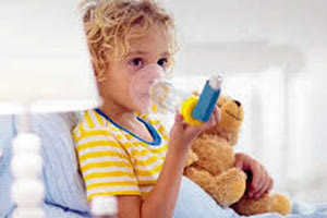 ΑΡΚΤΟΥΡΟΣ Το σύμπτωμα που προκαλεί η νέα υποπαραλλαγή του κοροναϊού, ειδικά στα παιδιά