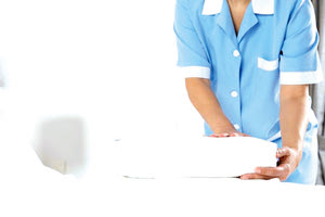 Μερίδα ξενοδόχων άρχισε ήδη να αυθαιρετεί, καταγγέλλει ο Σύνδεσμος Ξενοδοχοϋπαλλήλων