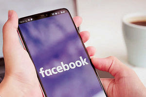 έπεσε το FACEBOOK 04-10-2021