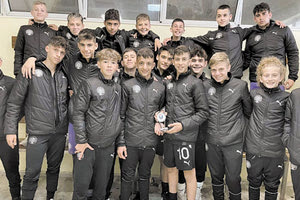 Κερδίζοντας τις εντυπώσεις αλλά και το βραβείο Fair Play της διοργάνωσης, η Κ14 του ΟΦΗ ολοκλήρωσε την συμμετοχή της στο φετινό διεθνές τουρνουά Elite Neon Cup, που διεξήχθη στην Αθήνα. Συμμετέχοντας στην κατηγορία Κ14 του τουρνουά, ο ΟΦΗ είχε στην αποστολή του 19 συνολικά ποδοσφαιριστές, από τους οποίους οι 11 ήταν από την Κ14 και οι 8 από την Κ13, με όλα τα παιδιά να παίρνουν χρόνο συμμετοχής. Αξίζει να σημειωθεί ότι από τα 8 γκολ που πέτυχε συνολικά η ομάδα στη διοργάνωση, τα 4 ήταν από τους νεαρούς ποδοσφαιριστές της Κ13. Αναλυτικά στην αποστολή ήταν οι: Κουκουριτάκης, Λυγεράκης, Χείλυ, Λαγουδάκης, Καινουργιάκης, Κοζυράκης, Γαλανός, Πετούσης, Μάρα, Χνάρης, Ντρεϊάι, Ακουμιανάκης, Κοντόπουλος, Ασμαριανάκης, Αλεξανδράκης, Κλάδος, Κασσαπάκης, Μαχλάς, Ματθαιάκης. Η Κ14 του ΟΦΗ συμμετείχε στον Β’ όμιλο με τις αντίστοιχες ομάδες της ΑΕΚ, του Ιωνικού και της ακαδημίας Diamonds. Στο πρώτο ματς απέναντι στην Diamonds, ο ΟΦΗ επικράτησε με 2-1, με σκόρερ τους Ασμαριανάκη και Γαλανό. Επόμενη αντίπαλος ήταν η Κ14 της ΑΕΚ, με τον Χείλυ να πετυχαίνει το μοναδικό γκολ του αγώνα, χαρίζοντας τη νίκη στον ΟΦΗ, ο οποίος αναδείχθηκε νικητής και απέναντι στην Κ14 του Ιωνικού με σκορ 2-0 (Γαλανός και Μάρα), καταλαμβάνοντας την πρώτη θέση του ομίλου. Στον προημιτελικό αντιμετώπισε την Κ14 του Πανιωνίου, την οποία νίκησε με 2-0 με σκόρερ τους Χνάρη (πέναλτι) και Πετούση, παίρνοντας έτσι την πρόκριση στον ημιτελικό, όπου ηττήθηκε με 2-1 από τον Παναθηναϊκό (σκόρερ ο Μάρα). Ο ΟΦΗ κατέκτησε τελικά την 4η θέση στο τουρνουά, καθώς ηττήθηκε στον μικρό τελικό από τον Ερυθρό Αστέρα με σκορ 1-0.