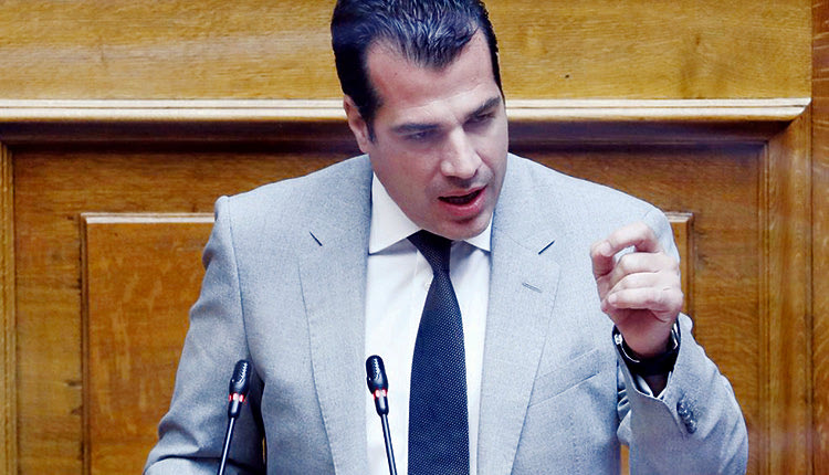 O υπουργός Υγείας Θάνος Πλεύρης