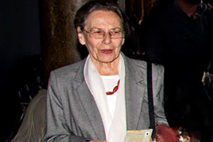 Αλίκη Ματζαπετάκη