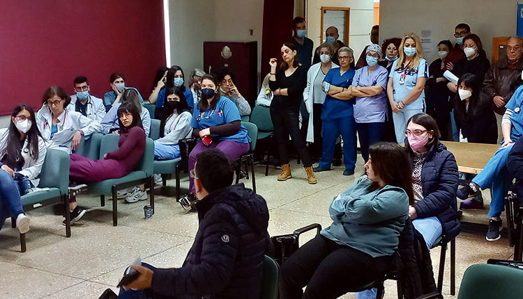 Αντιδρούν οι υγειονομικοί του Βενιζελείου