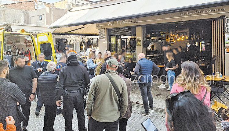 Χανιά: Οδηγός παρέσυρε θαμώνες και τραπεζοκαθίσματα σε πεζόδρομο