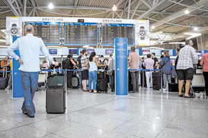 επιβατική κίνηση στα αεροδρόμια