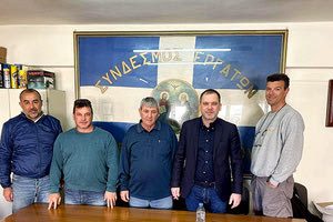 ΦΡ. ΛΑΜΠΡΙΝΟΣ: Συνάντηση με τους λιμενεργάτες