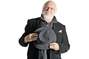 Ο Διονύσης Σαββόπουλος