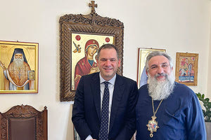 Στον Αρχιεπίσκοπο ο Φραγκίσκος Λαμπρινός