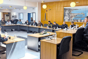 Σύσκεψη για τα αστυνομικά μέτρα στη Χερσόνησο