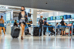 ταξιδιωτική κίνηση αεροδρόμιο