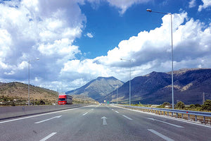 ΤΡΟΧΑΙΑ ΣΤΟΥΣ ΕΛΛΗΝΙΚΟΥΣ ΔΡΟΜΟΥΣ