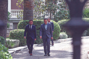 Δεν παρέλαβαν τη διερευνητική εντολή ούτε ο Αλέξης Τσίπρας, ούτε ο Νίκος Ανδρουλάκης