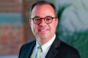 Ως στροφή στην κανονικότητα ερμηνεύει το αποτέλεσμα των εκλογών της Κυριακής ο Πίτερ Σπίγκελ, διευθυντής των Financial Times στις ΗΠΑ και πολύ καλός γνώστης της ελληνικής πολιτικής πραγματικότητας.