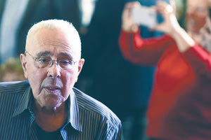 Οι νέοι και ο Ζουράρις