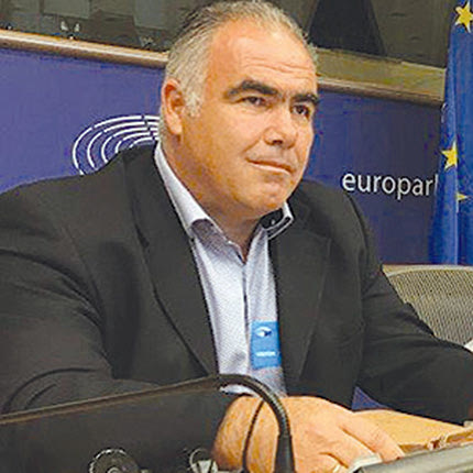 O Νίκος Κοκολάκης 