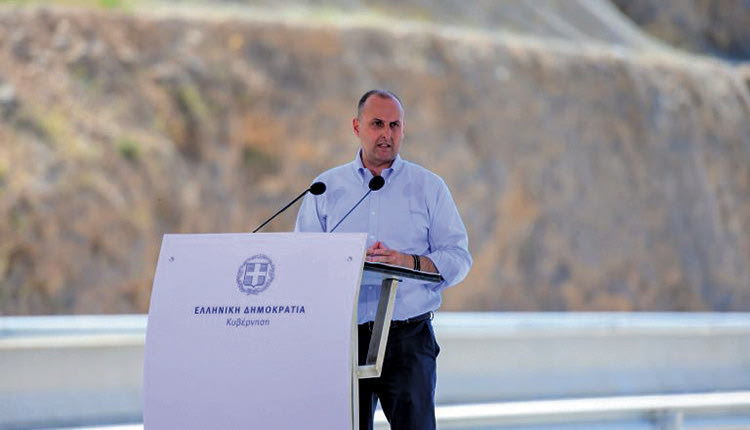 στο ΑΠΕ ο υφυπουργός Υποδομών και Μεταφορών Γιώργος Καραγιάννης.