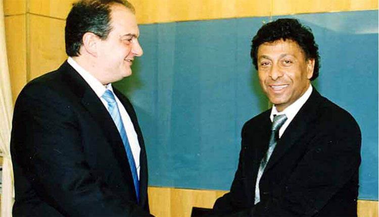 Ο Παϊτέρης πάει και στο ΕΑΝ