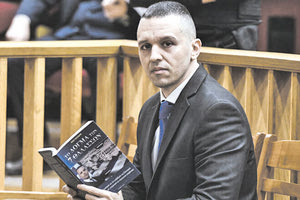 Έτοιμος να προσφύγει στα Ευρωπαϊκά Δικαστήρια δηλώνει ο Ηλίας Κασιδιάρης