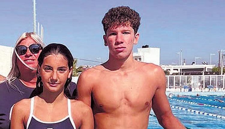   Ο Κακουλάκης με την Ψαρουδάκη