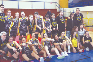 Οι κορασίδες του Εργοτέλη που πήραν την δεύτερη θέση στο πρωτάθλημα Κρήτης