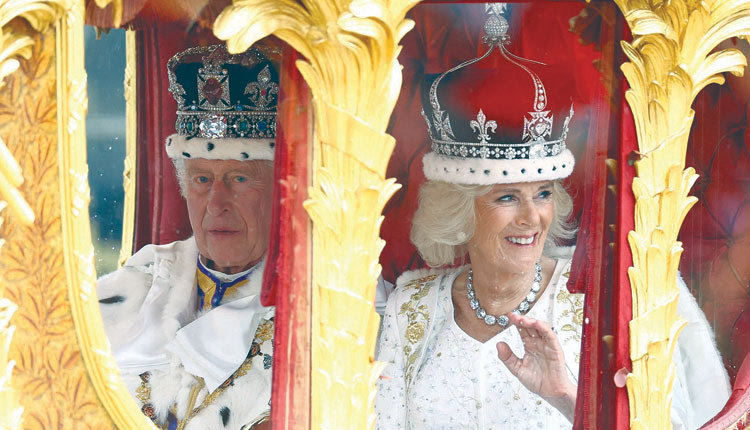 Ο ΚΑΡΟΛΟΣ ΚΙ ΕΠΙΣΗΜΑ ΒΑΣΙΛΙΑΣ 