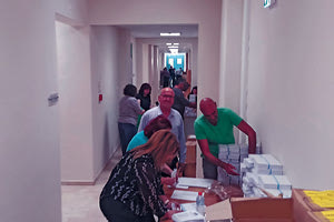 Πυρετώδεις είναι οι διαδικασίες στην Περιφέρεια Κρήτης και σε όλες τις περιφερειακές ενότητες για την ταξινόμηση και αποστολή των ψηφοδελτίων ενόψει των βουλευτικών εκλογώ