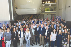 Τα επιτελικά στελέχη της Aegean και της CAE στις εγκαταστάσεις στη Μαδρίτη