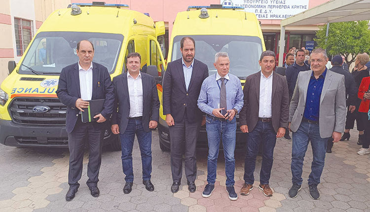 Κρήτη: Άρχισε η παράδοση του νέου στόλου ασθενοφόρων