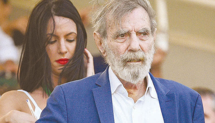 Ούτε τον πατέρα του άκουσε ούτε τον «καπετάνιο» ο Μπούσης