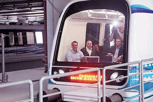 Επιβάτης στην πρώτη δοκιμαστική λειτουργία του Μετρό στη Θεσσαλονίκη ήταν ο πρωθυπουργός Κυριάκος Μητσοτάκης.