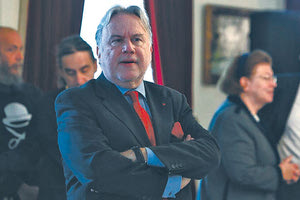 Αλυσιδωτές αντιδράσεις για την υπόθεση Κατρούγκαλου