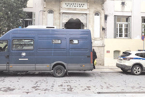 Υπόθεση κοκαΐνης: Ο «πρωτάρης», o... παλιός και το τετ-α-τετ στον μέσα Κατσαμπά 