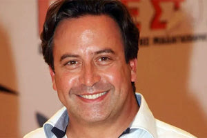 Ανακοίνωση σχετικά με τις φημολογίες περί εμπλοκής του σε χρηματοδότηση κόμματος εξέδωσε ο γνωστός εφοπλιστής Βίκτωρ Ρέστης.