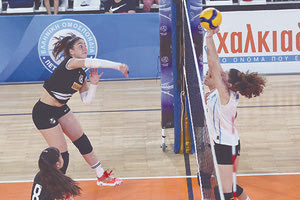 Φάση από το νικηφόρο παίχνιδι του ΟΦΗ με τον Πήγασο