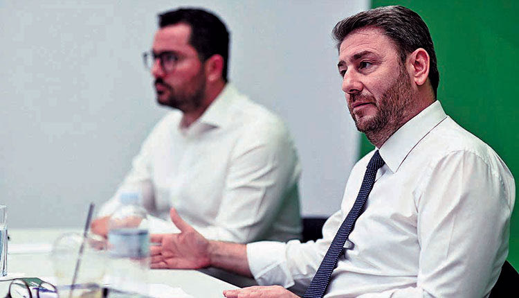 Εγκρίθηκε από το Πολιτικό Συμβούλιο η εισήγηση Ανδρουλάκη για τη νέα στρατηγική ως τις εκλογές