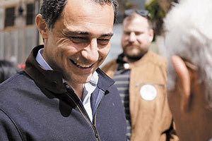 ο υποψήφιος βουλευτής της ΝΔ Μάξιμος Σενετάκης