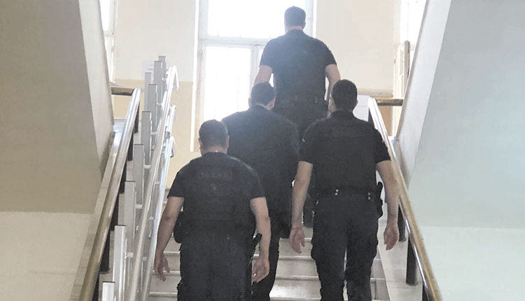 Με θολωμένο το μυαλό στο δικαστήριο ο 43χρονος