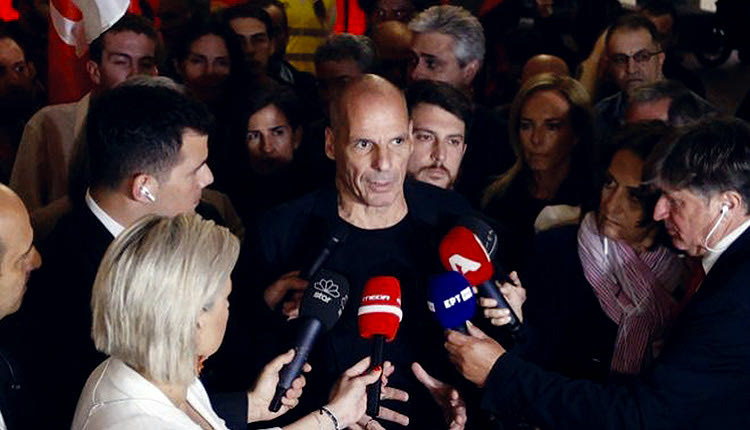 Γιάνης Βαρουφάκη