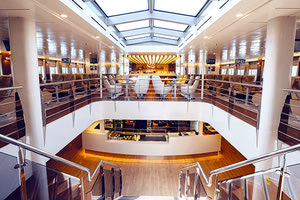 MINOAN-LINES Santorini Palace