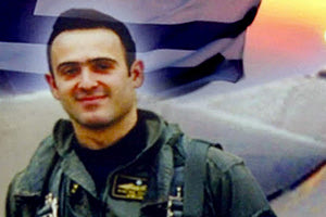 Ο ήρωας σμηναγός της Πολεμικής Αεροπορίας Κώστας Ηλιάκης