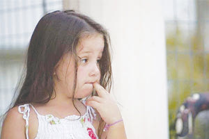 Η ΜΙΚΡΗ ΜΕΛΙΝΑ