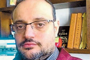 Στη λογική «οι κάλπες της 25ης Ιουνίου είναι άδειες» επιμένει και ο ΣΥΡΙΖΑ και με αυτό το μότο προσέρχεται στις νέες εκλογές με αναδιάταξη δυνάμεων που θα τον κάνουν ισχυρή δύναμη ξανά και στην Κρήτη, λέει ο γραμματέας της Νομαρχιακής Επιτροπής του ΣΥΡΙΖΑ Ηρακλείου Δημήτρης Κλαράκης.